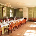 Manor House 호텔