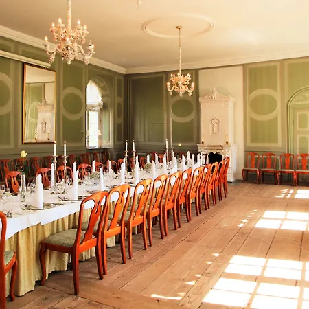 Manor House Szálloda