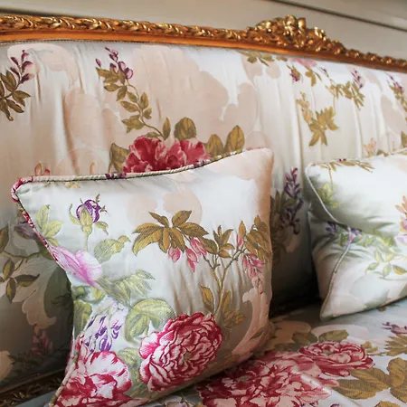 Manor House Hotel 4*