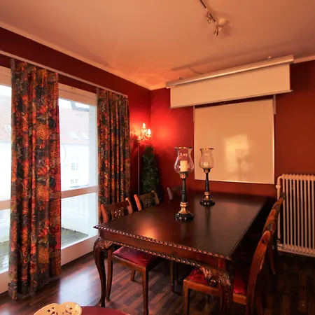 Szálloda Manor House 4*