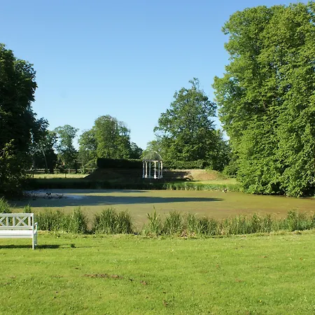 Hotell Manor House 4*