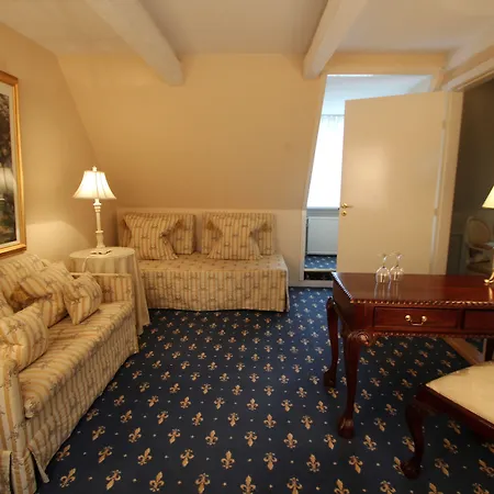 Manor House Hotell