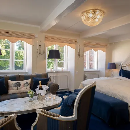 Manor House 4* Store Restrup