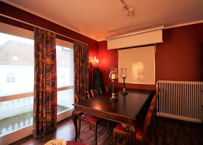Hotel Manor House 4*
