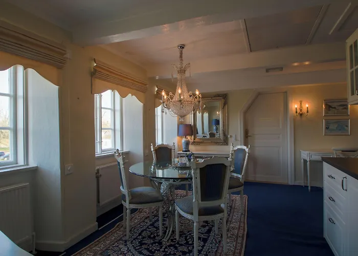 Manor House 4* Store Restrup