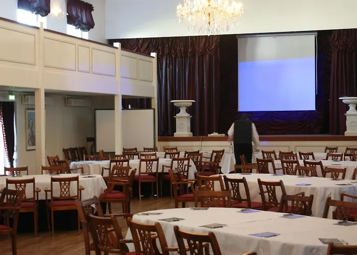 Hotel Manor House 4*