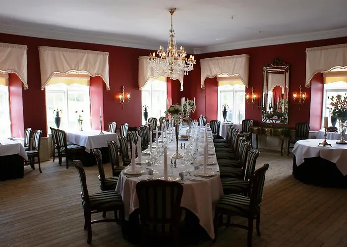 Hotel Manor House